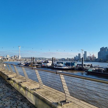 Luxury Apartment-Business-Relocation-Canary Wharf Лондон Екстер'єр фото